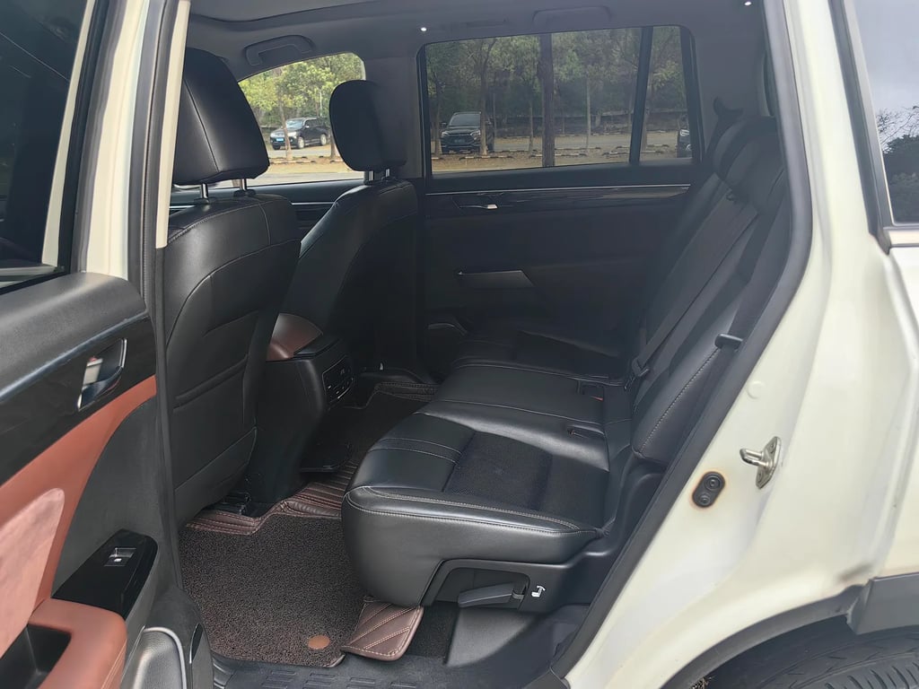 GAC Trumpchi GS8 used suv for Nigeria market