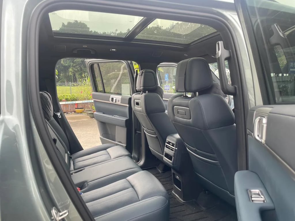 FANG CHENG BAO Tai 7 used suv for Nigeria market