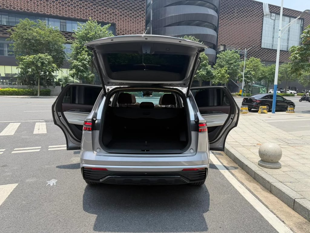Geely Xingyue L used suv for Nigeria market