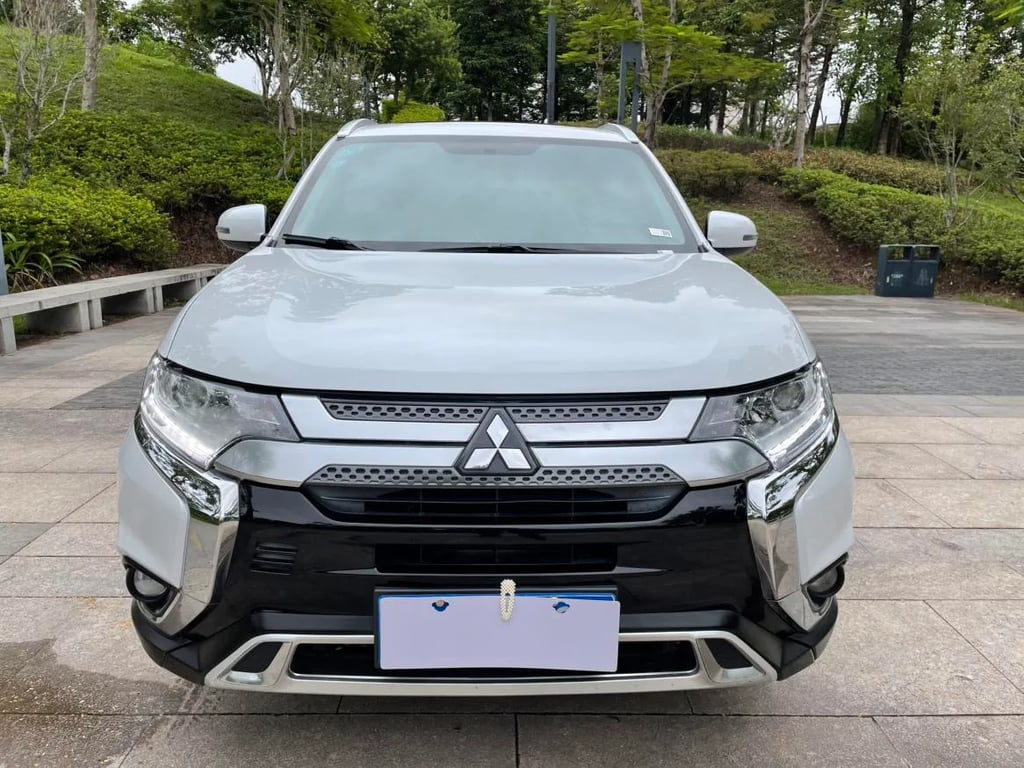 Mitsubishi Outlander used suv for Nigeria market