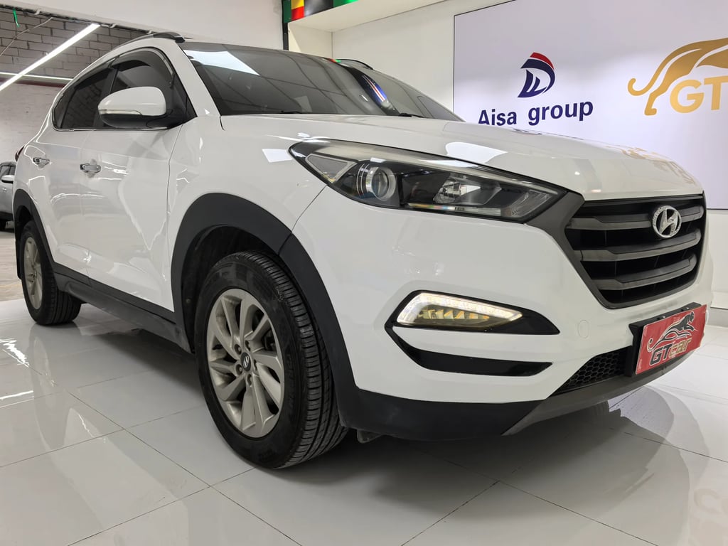 Hyundai Tucson used suv for Nigeria market