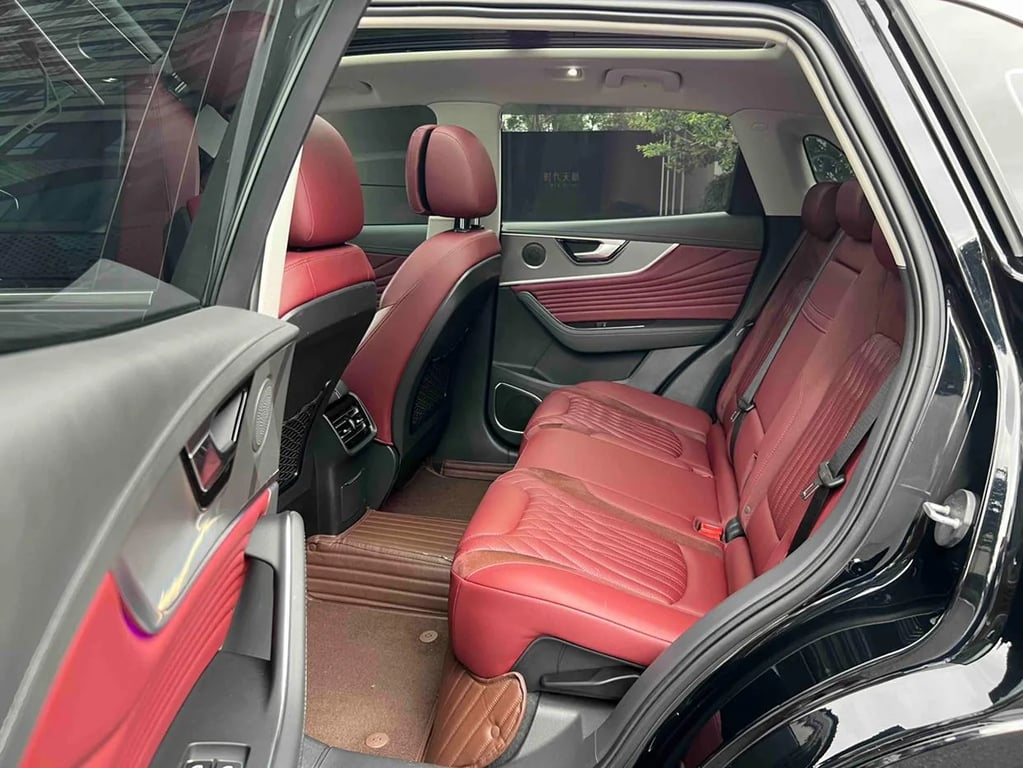Hongqi HS5 used suv for Nigeria market