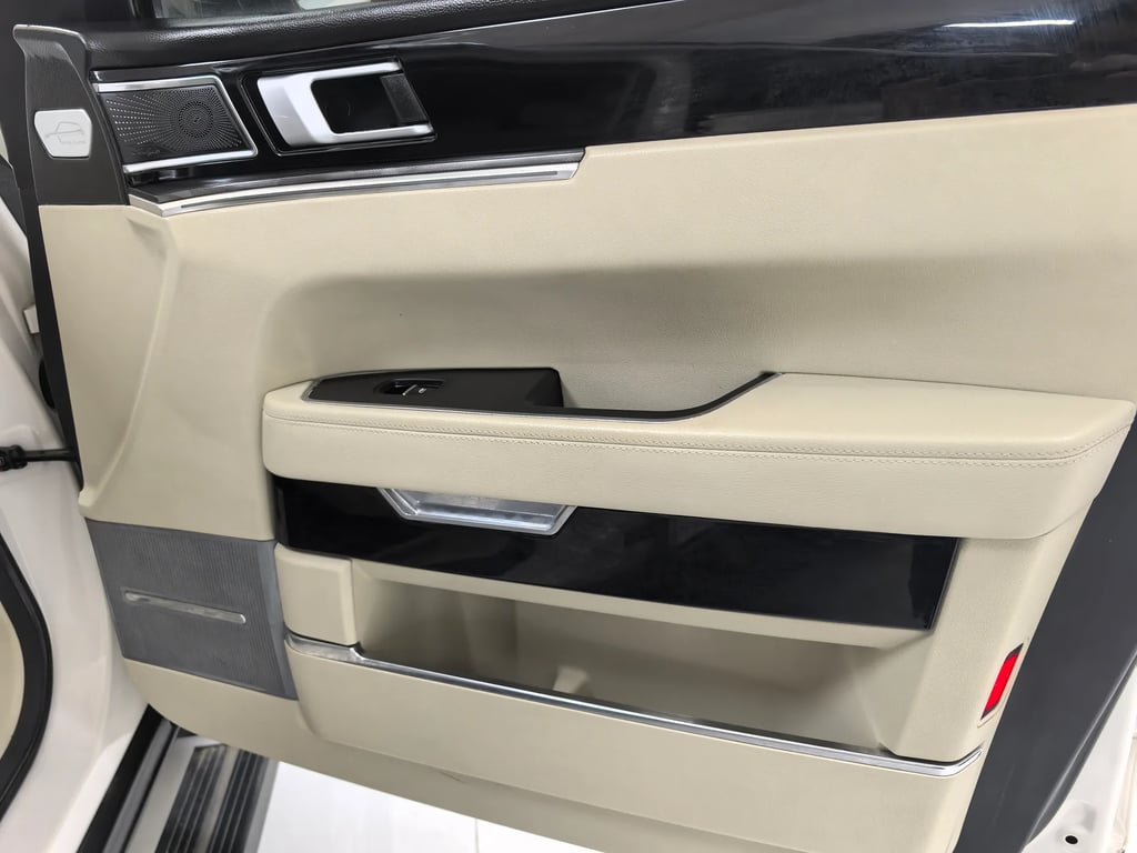 2017 Zotye T700 interior 11