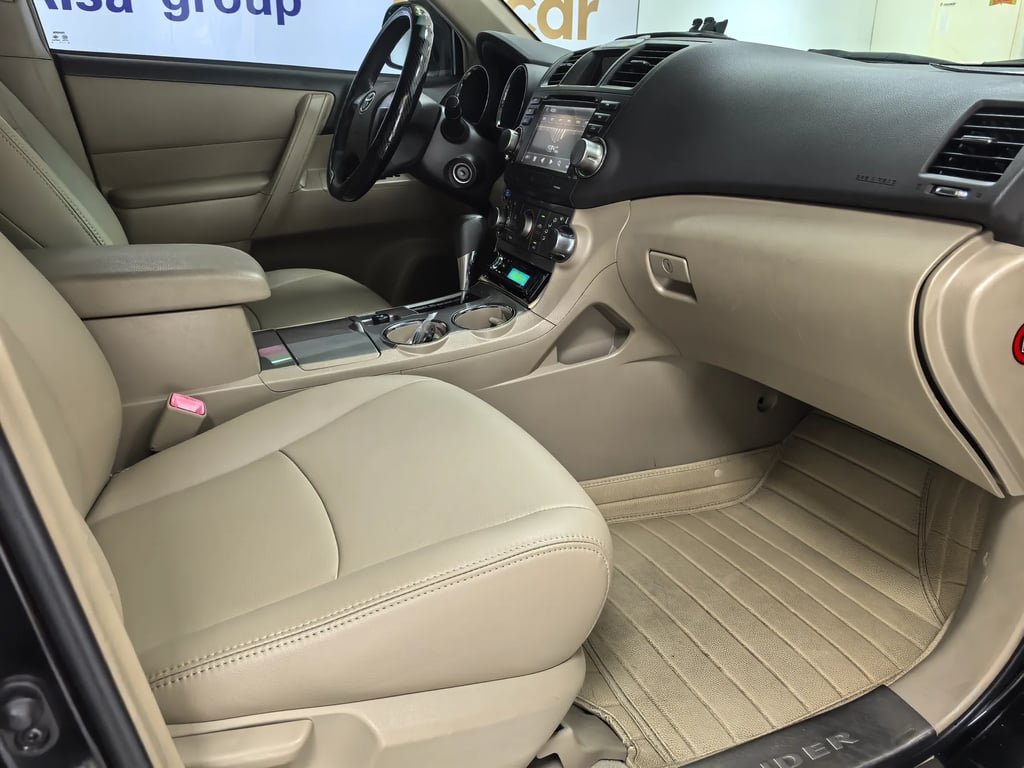 Toyota Highlander used suv for Nigeria market
