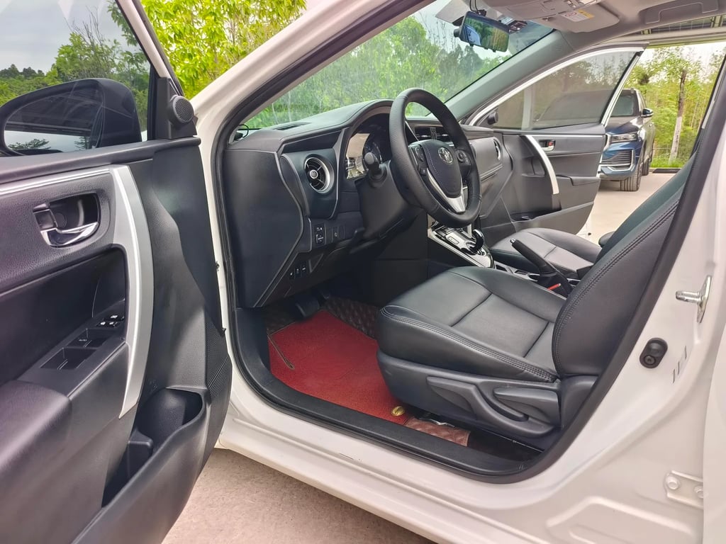 Toyota Corolla used sedan for Nigeria market