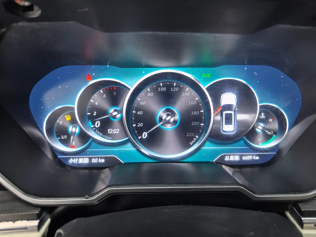 2017 Zotye T700 interior 12