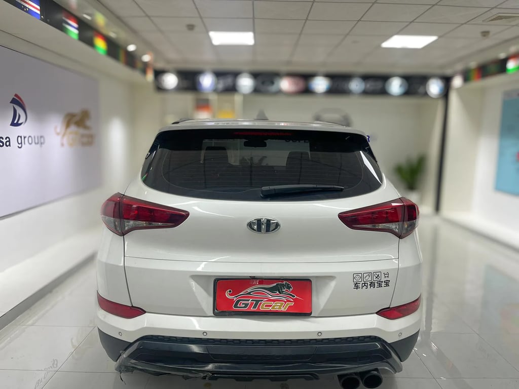 Hyundai Tucson used suv for Nigeria market