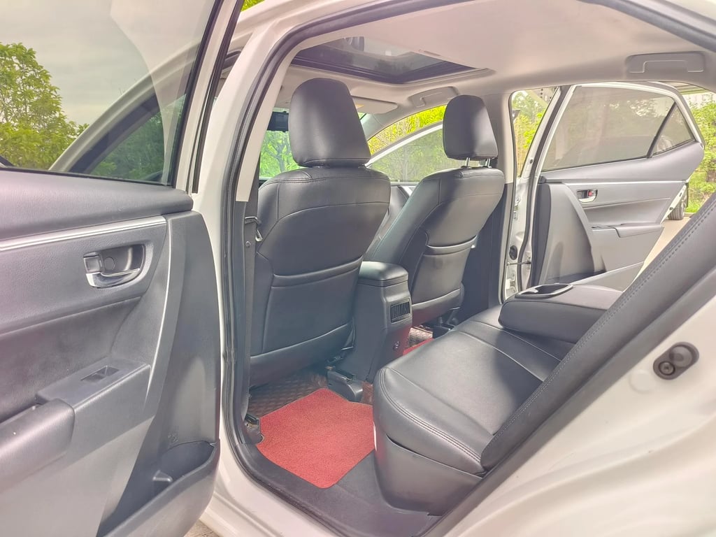 Toyota Corolla used sedan for Nigeria market
