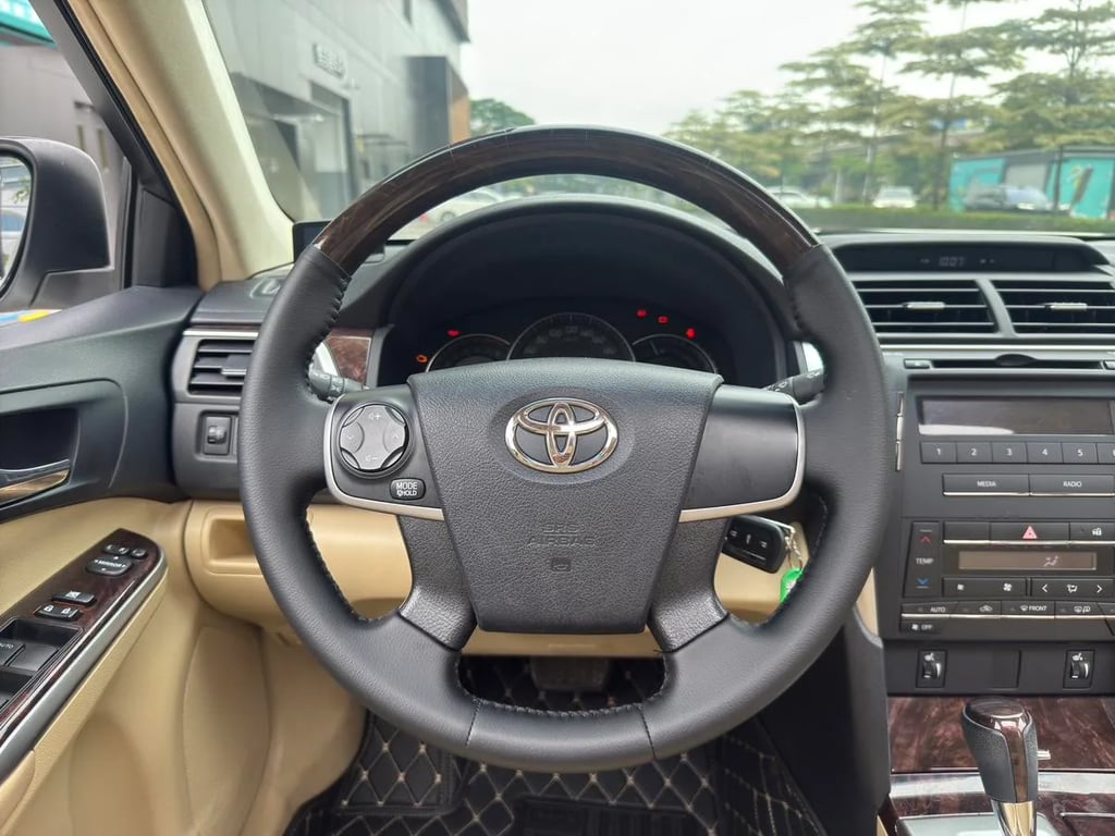 Toyota Camry used sedan for Nigeria market