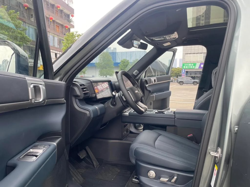 FANG CHENG BAO Tai 7 used suv for Nigeria market
