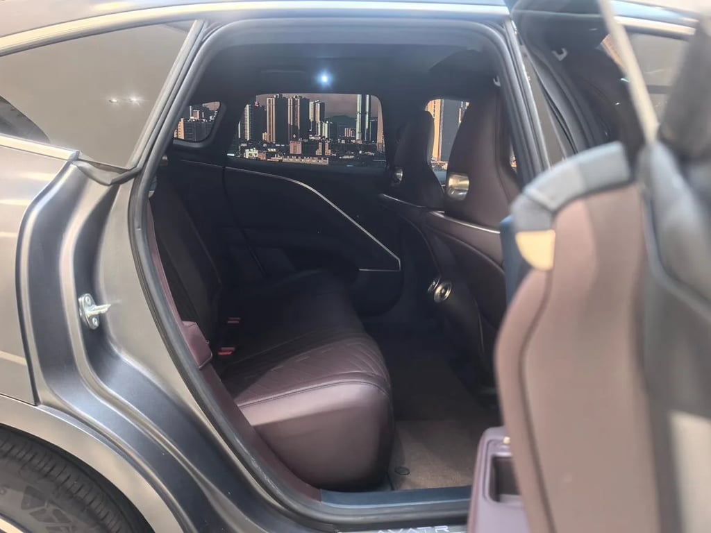 AVATR AVATR 11 used suv for Nigeria market