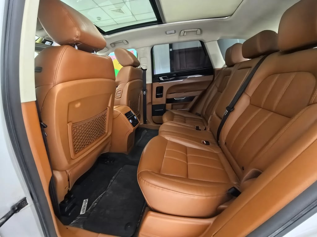 2017 Zotye T700 interior 9