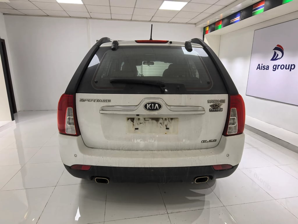 2013 KIA Sportage exterior 6
