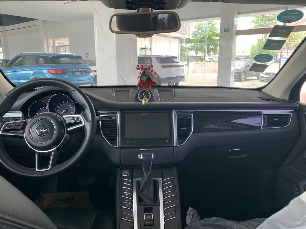Zotye SR9 used suv for Nigeria market