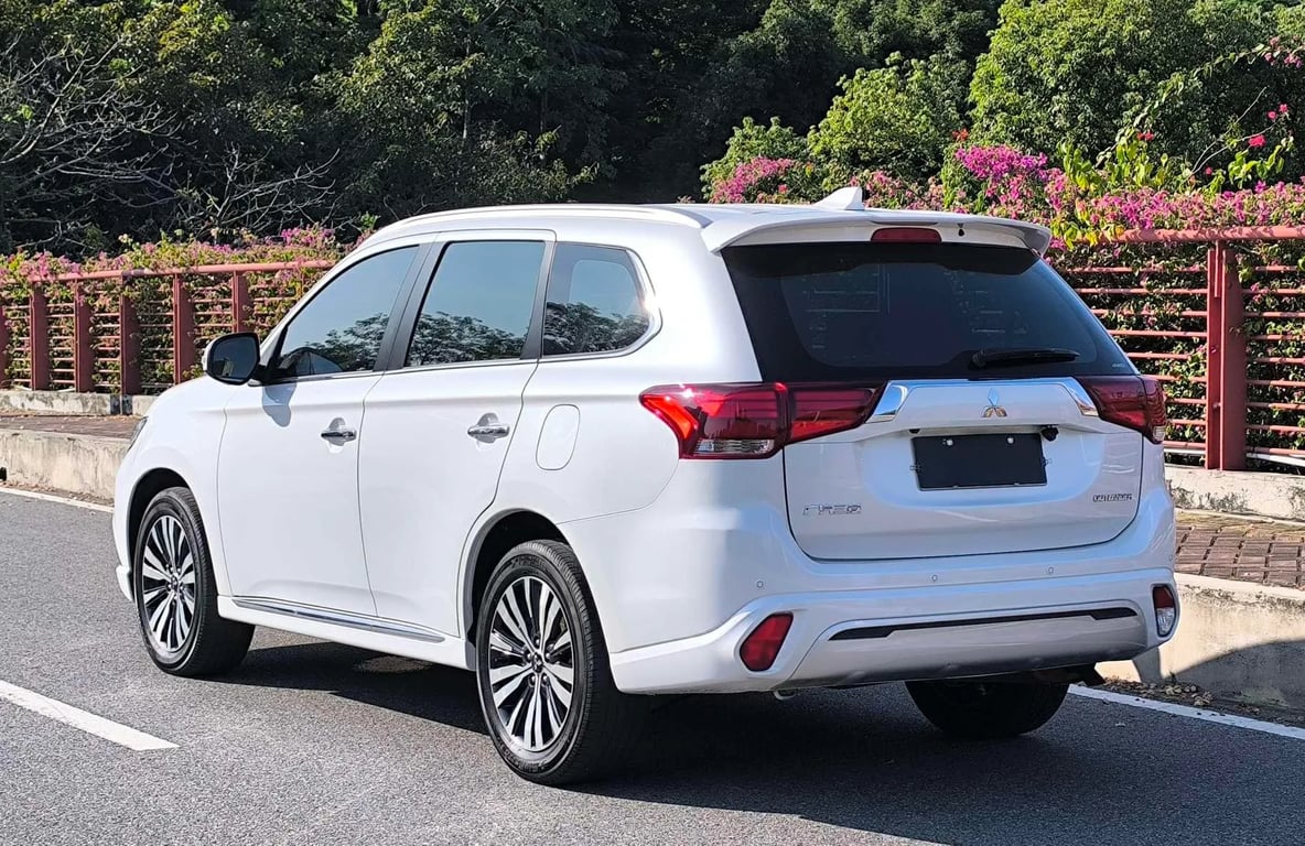 Mitsubishi Outlander used suv for Nigeria market
