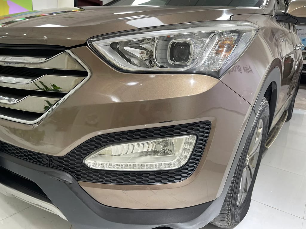 Hyundai Santa Fe used suv for Nigeria market