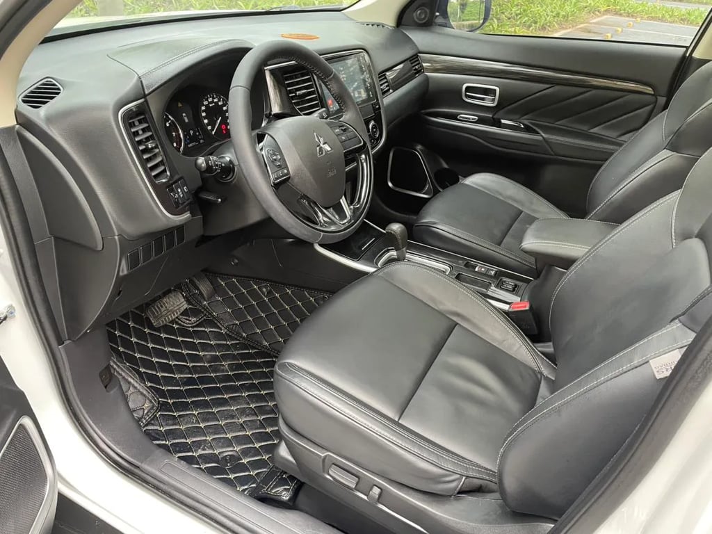 Mitsubishi Outlander used suv for Nigeria market