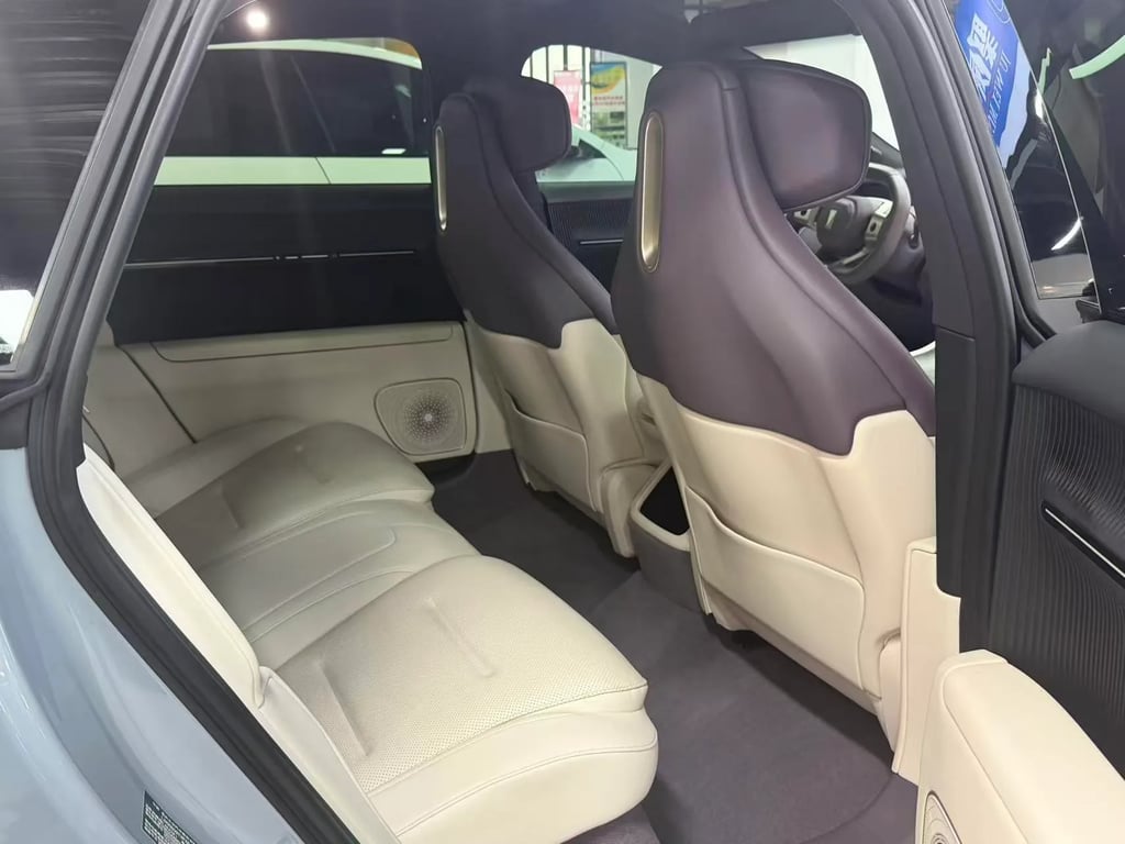 AVATR AVATR 12 used suv for Nigeria market