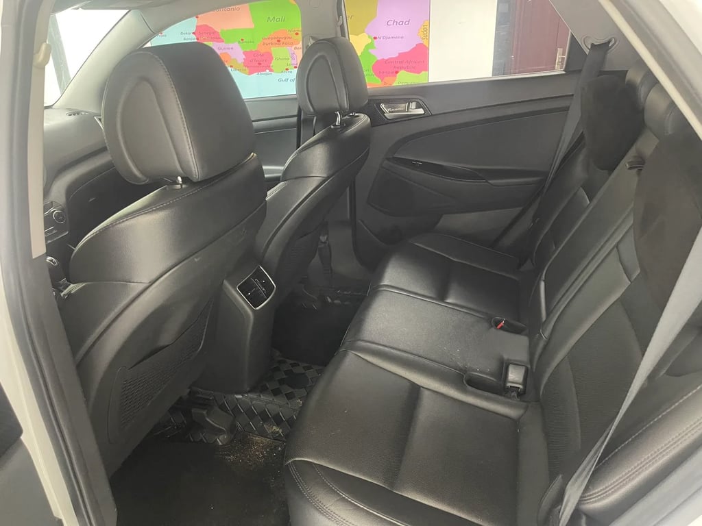 Hyundai Tucson used suv for Nigeria market