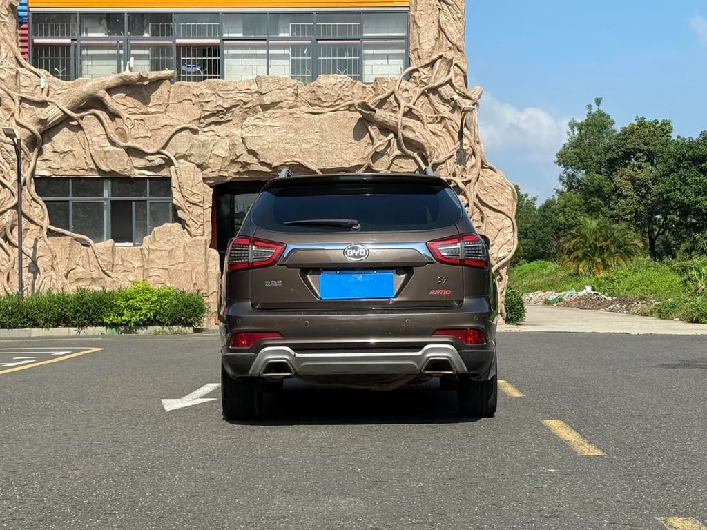 BYD S7 used suv for Nigeria market