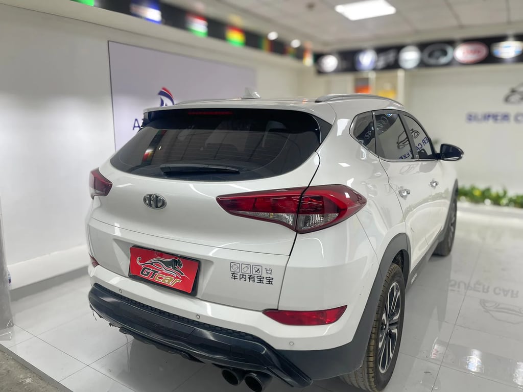 Hyundai Tucson used suv for Nigeria market