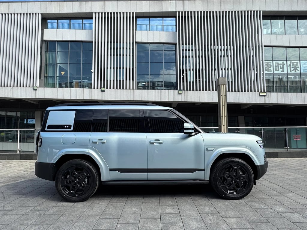 FANG CHENG BAO Tai 7 used suv for Nigeria market
