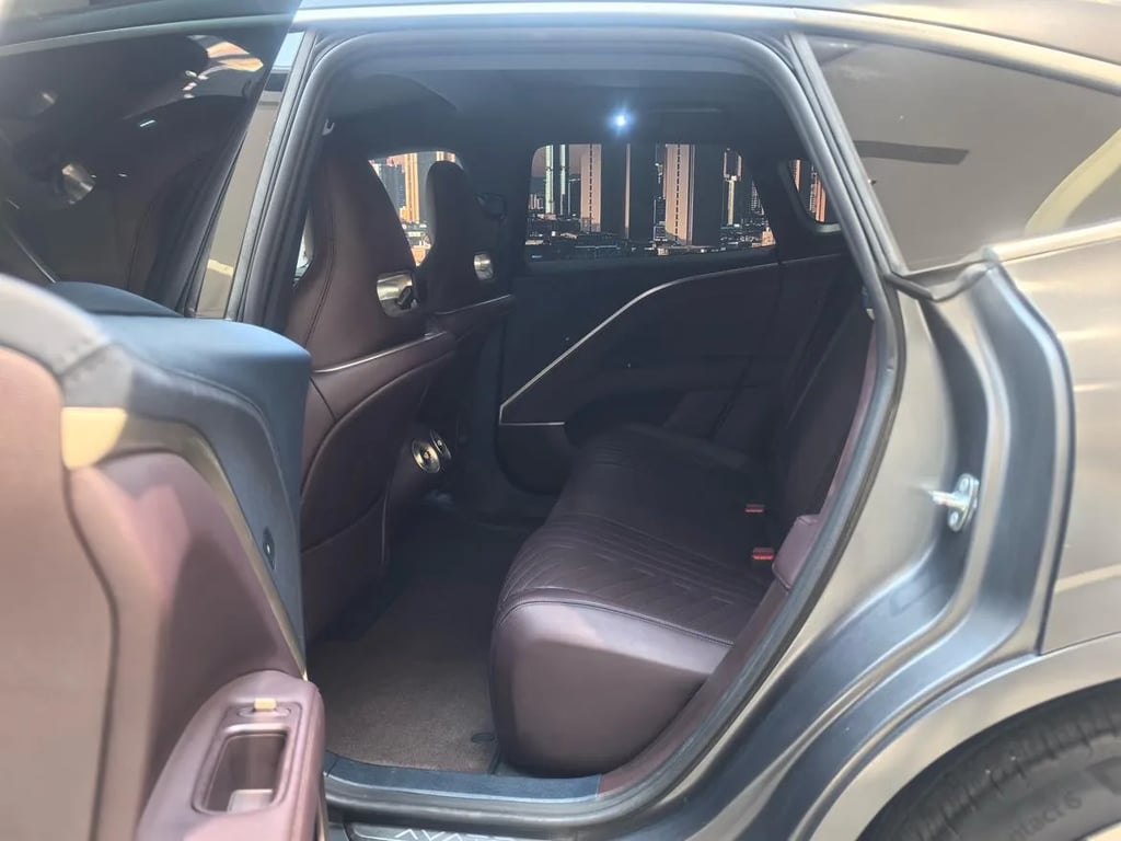 AVATR AVATR 11 used suv for Nigeria market