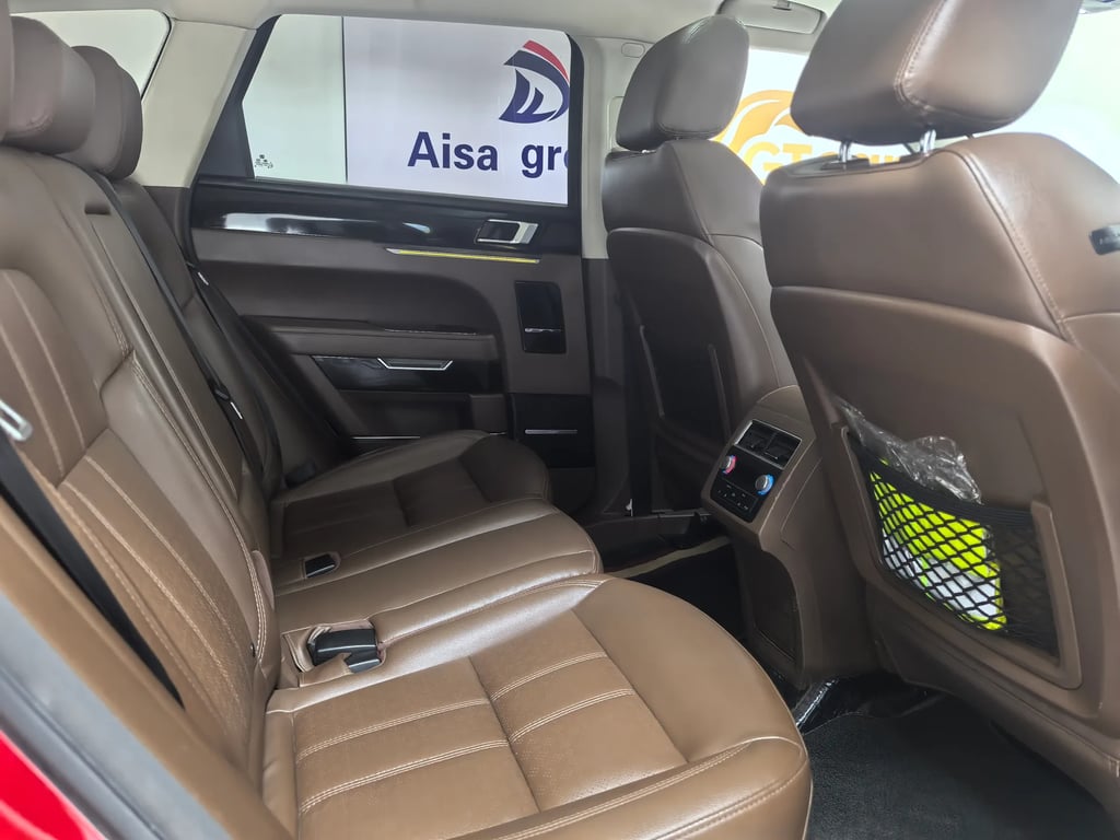 2018 Zotye T700 interior 13