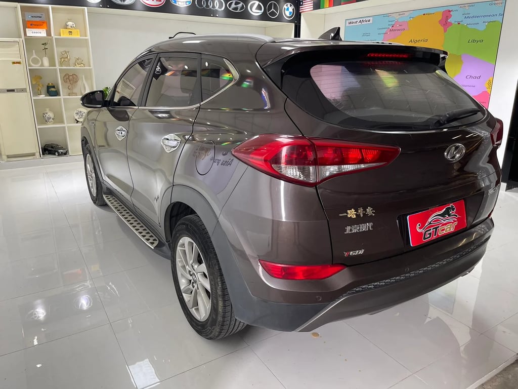 Hyundai Tucson used suv for Nigeria market