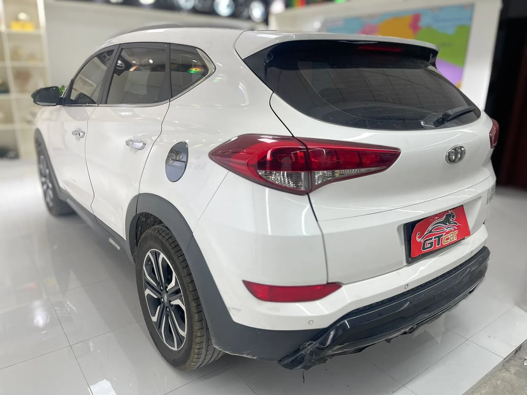 Hyundai Tucson used suv for Nigeria market