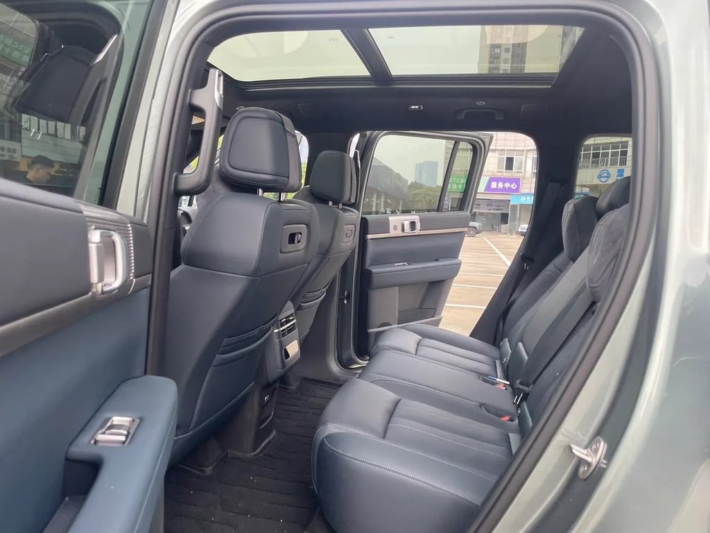 FANG CHENG BAO Tai 7 used suv for Nigeria market
