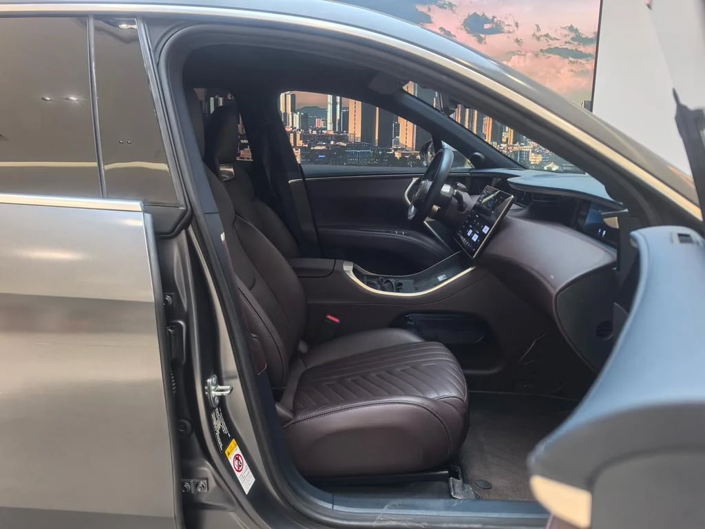 AVATR AVATR 11 used suv for Nigeria market