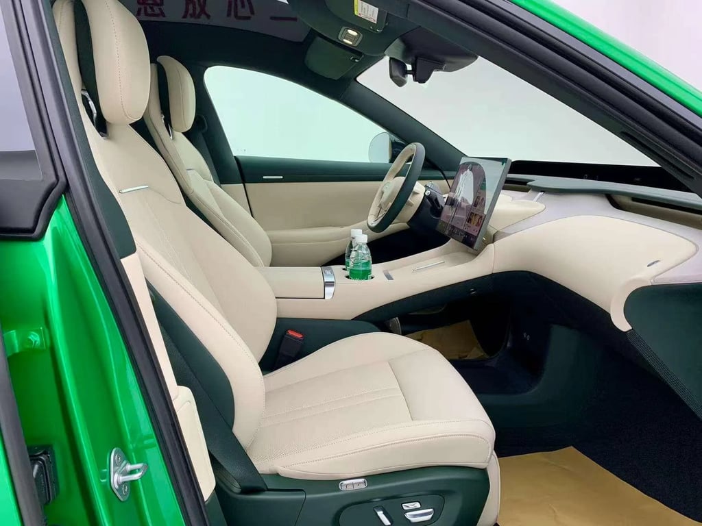 Xiaomi EV YU7 used suv for Nigeria market