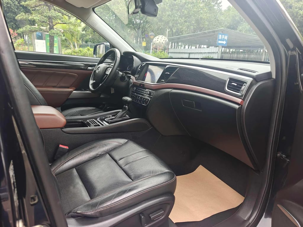 GAC Trumpchi GS8 used suv for Nigeria market