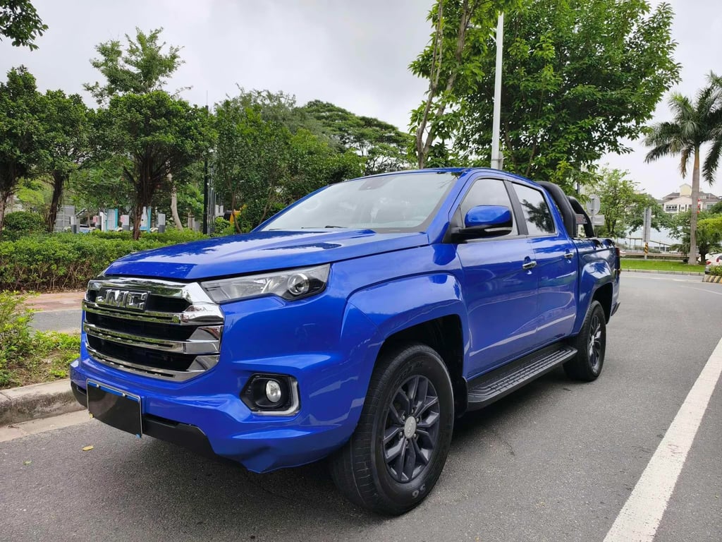 JMC Yuhu 7 used pickup for Nigeria market