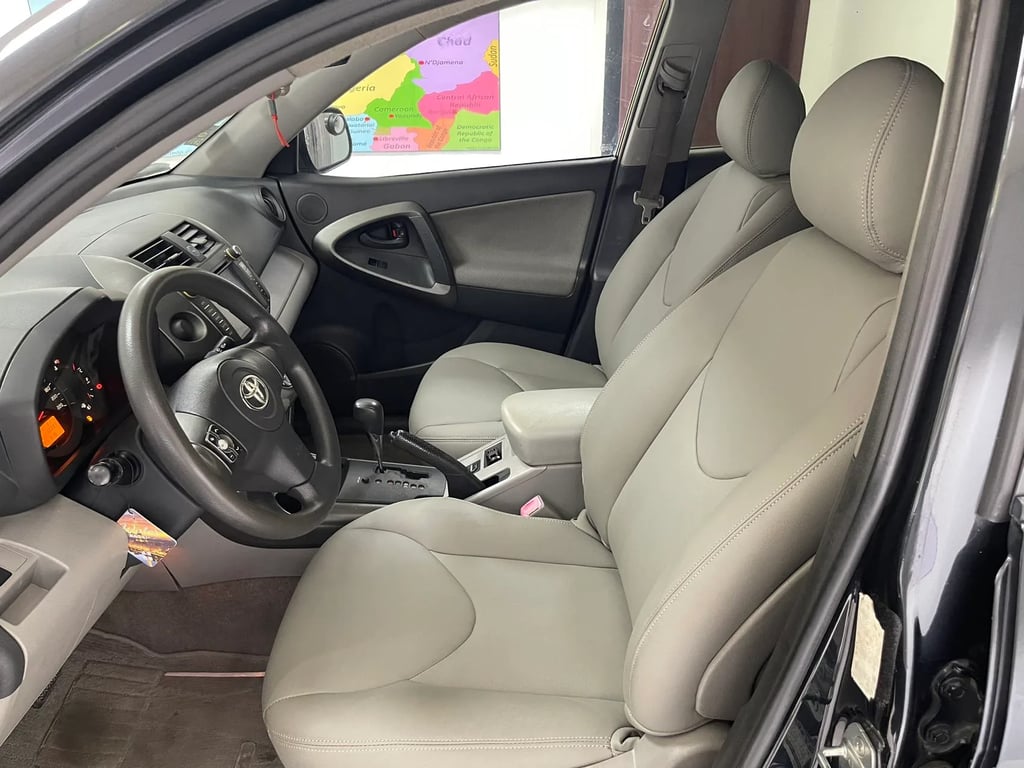 Toyota RAV4 used suv for Nigeria market