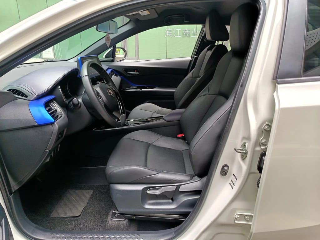 Toyota IZOA used suv for Nigeria market