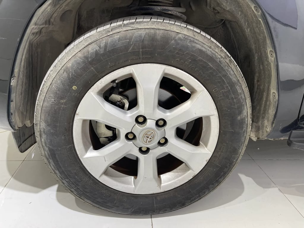 Toyota RAV4 used suv for Nigeria market