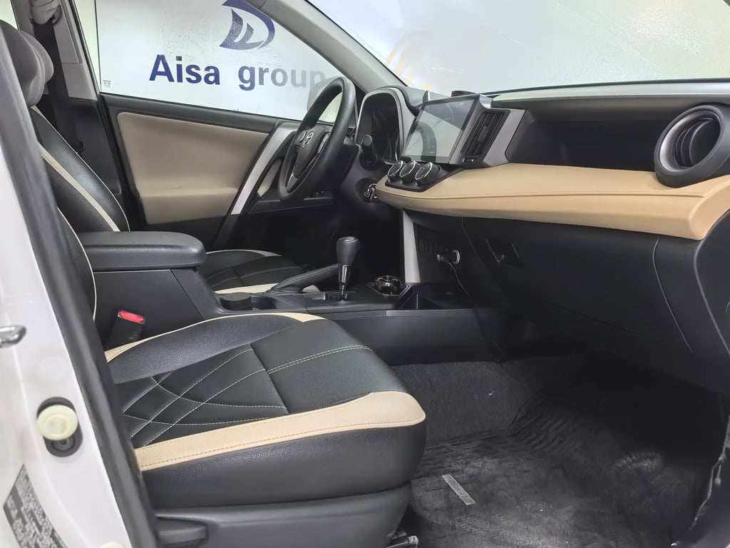 Toyota RAV4 used suv for Nigeria market