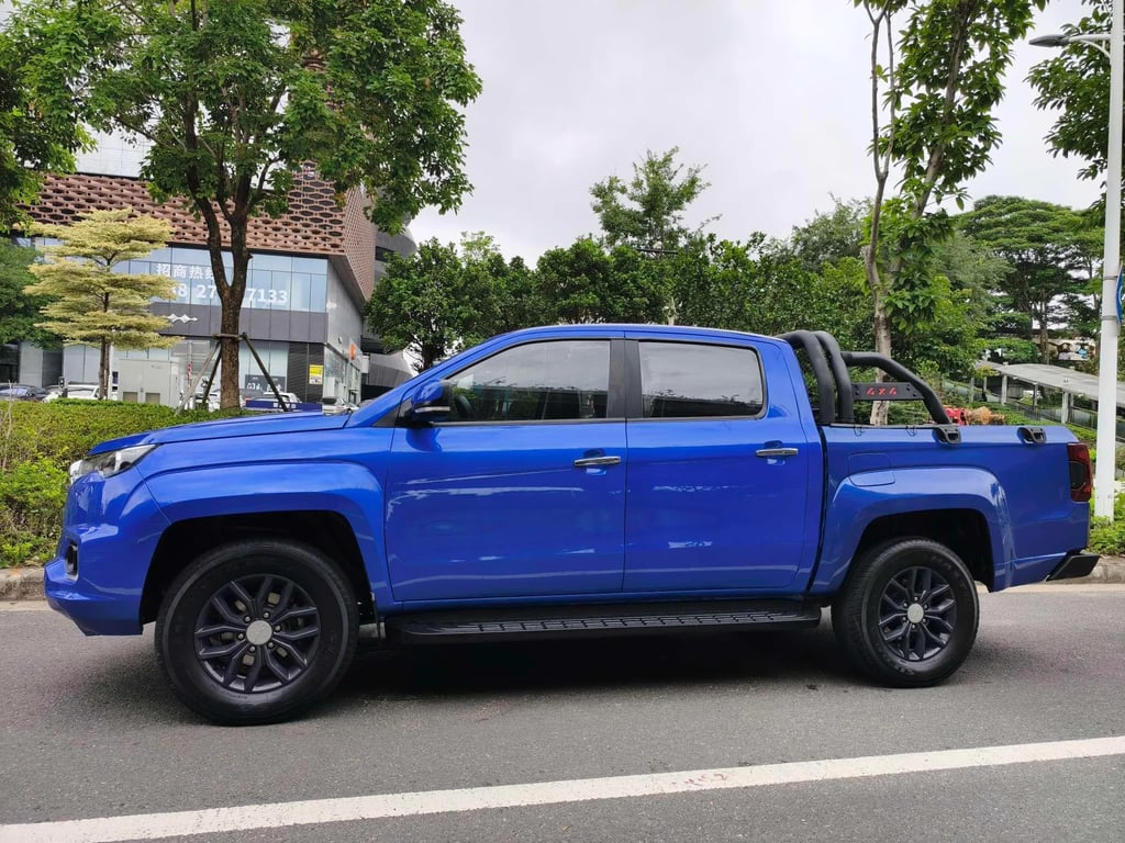 JMC Yuhu 7 used pickup for Nigeria market