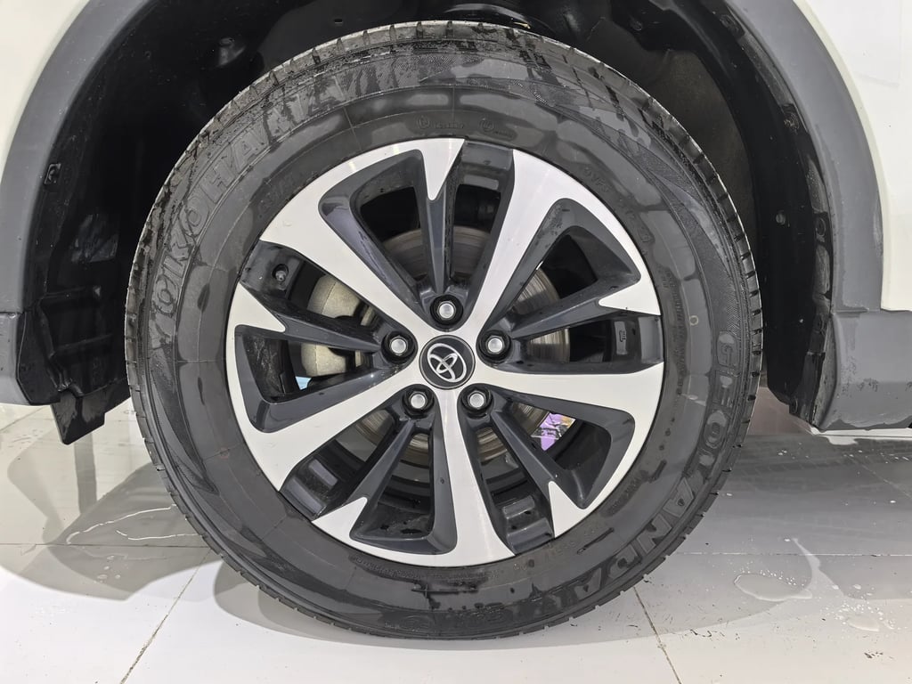Toyota RAV4 used suv for Nigeria market