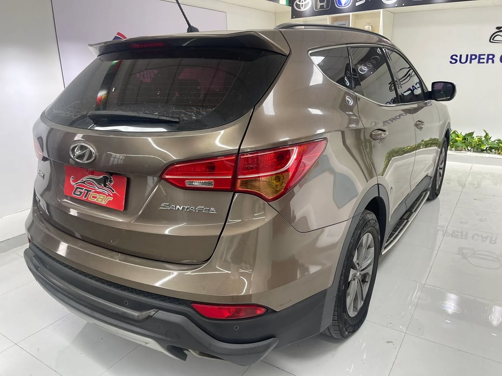 Hyundai Santa Fe used suv for Nigeria market
