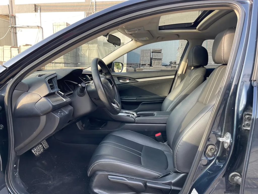 Honda CIVIC used sedan for Nigeria market
