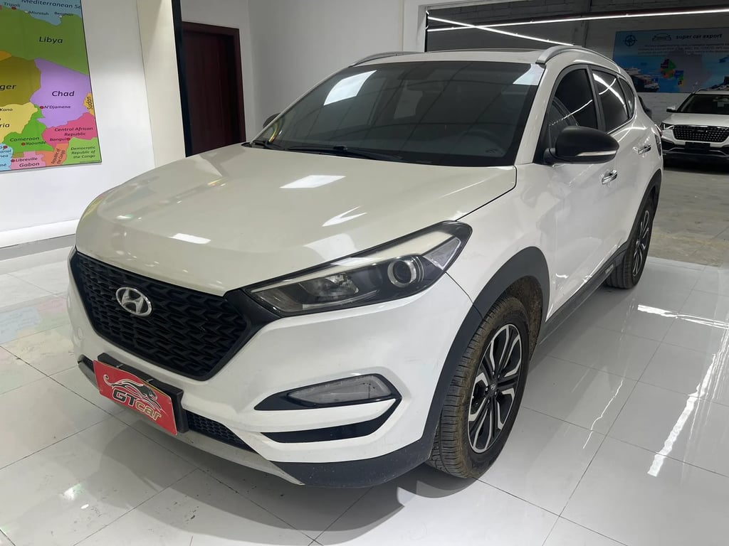 Hyundai Tucson used suv for Nigeria market