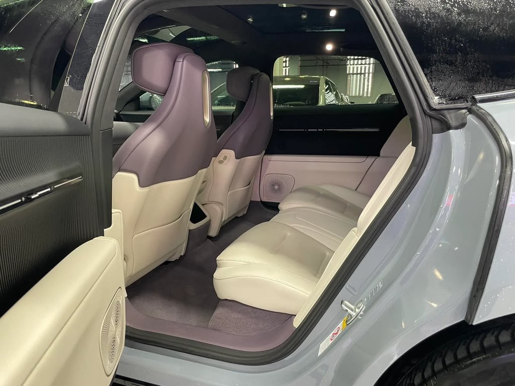 AVATR AVATR 12 used suv for Nigeria market