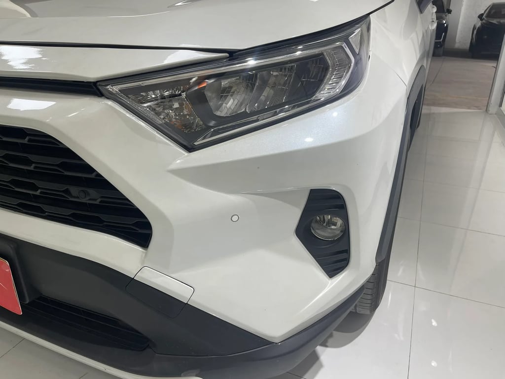 Toyota RAV4 used suv for Nigeria market