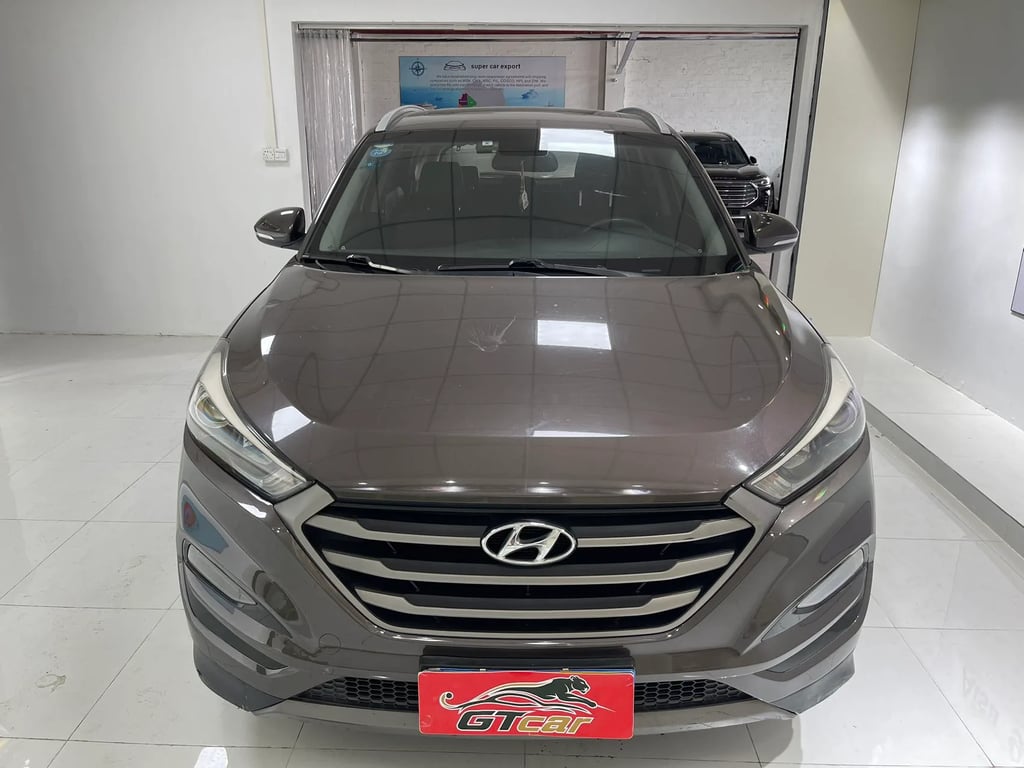 Hyundai Tucson used suv for Nigeria market