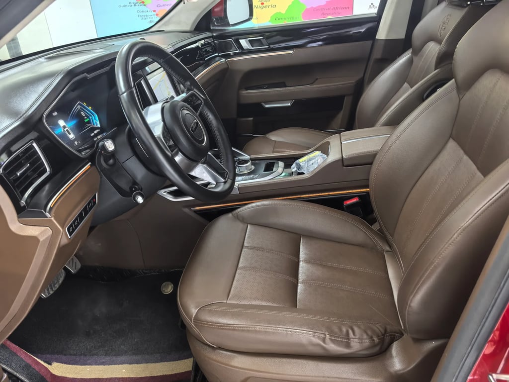 2018 Zotye T700 interior 7