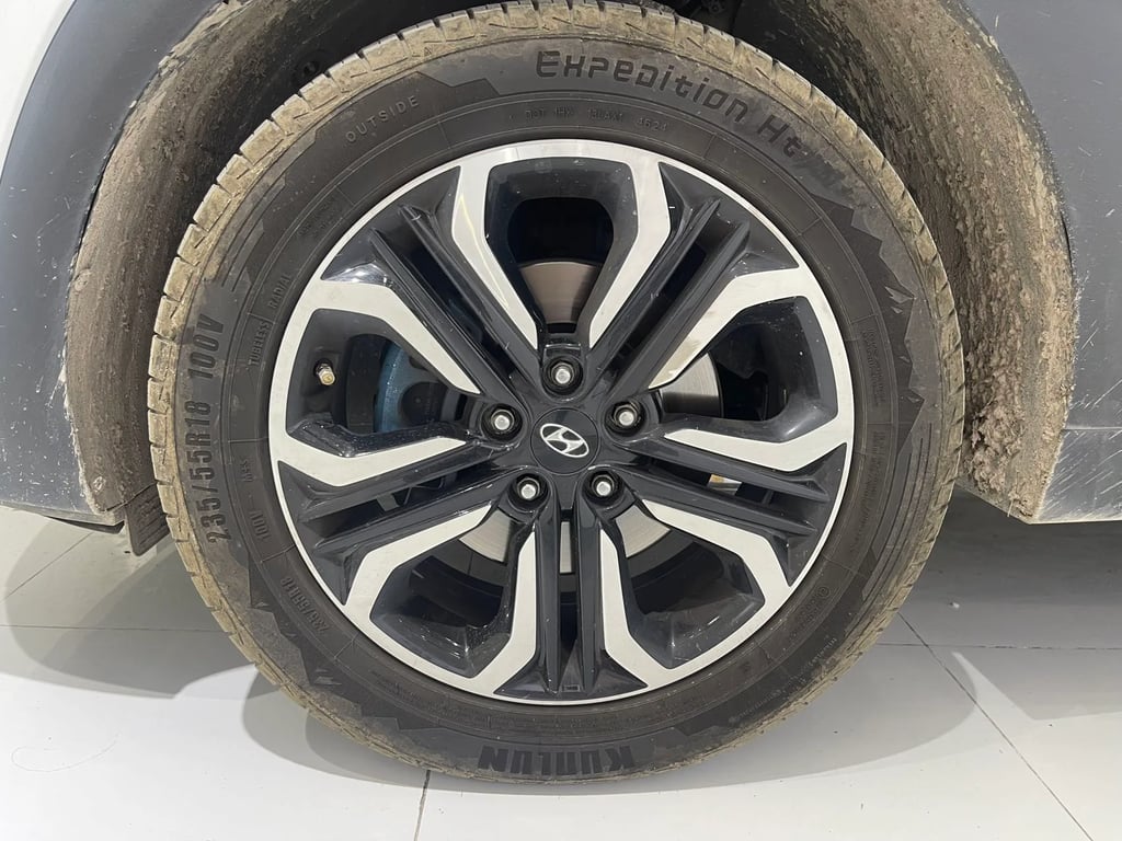 Hyundai Tucson used suv for Nigeria market