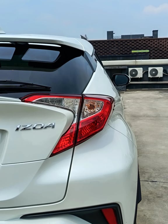 Toyota IZOA used suv for Nigeria market